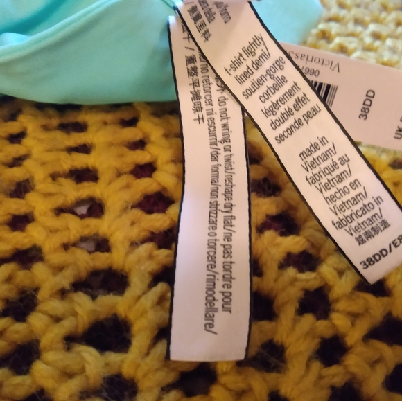 Bra - Picture 2 of 2